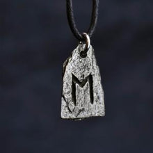 Load image into Gallery viewer, Rune E - Ehwaz Rune - Britishsouvenirs