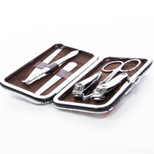 Load image into Gallery viewer, London Icon Manicure & Pedicure Kit