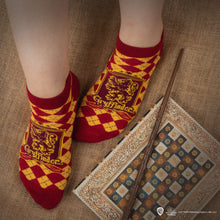 Load image into Gallery viewer, Set of 3 Gryffindor Ankle Socks