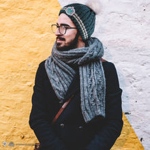 Load image into Gallery viewer, Slytherin Pompom Beanie