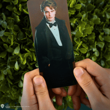 Load image into Gallery viewer, Cedric Diggory Wand Pen with Stand &amp; Lenticular Bookmark