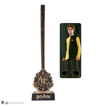 Load image into Gallery viewer, Cedric Diggory Wand Pen with Stand &amp; Lenticular Bookmark