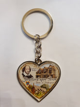 Load image into Gallery viewer, Sua Heart Epoxy Keyring