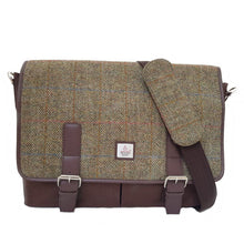 Load image into Gallery viewer, HARRIS TWEED MESSENGER BAG (COUNTRY GREEN)